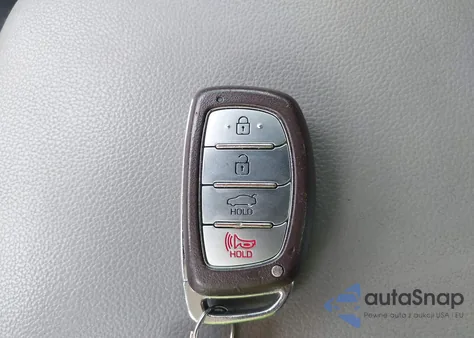 2018 Hyundai Elantra Value Edition z USA, uszkodzony, nr VIN 5NPD84LF0JH400565